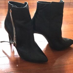 size 7 steve madden leather stilettos